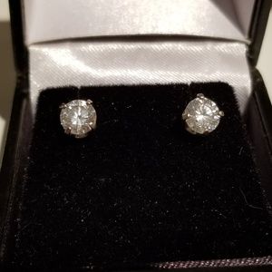 1.50 CT NATURAL Brilliant Diamond Earrings 💎❤💎